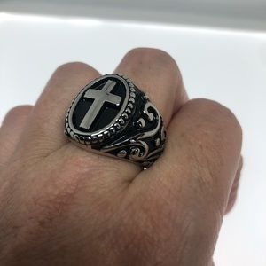 Vintage mens Gothic cross ring